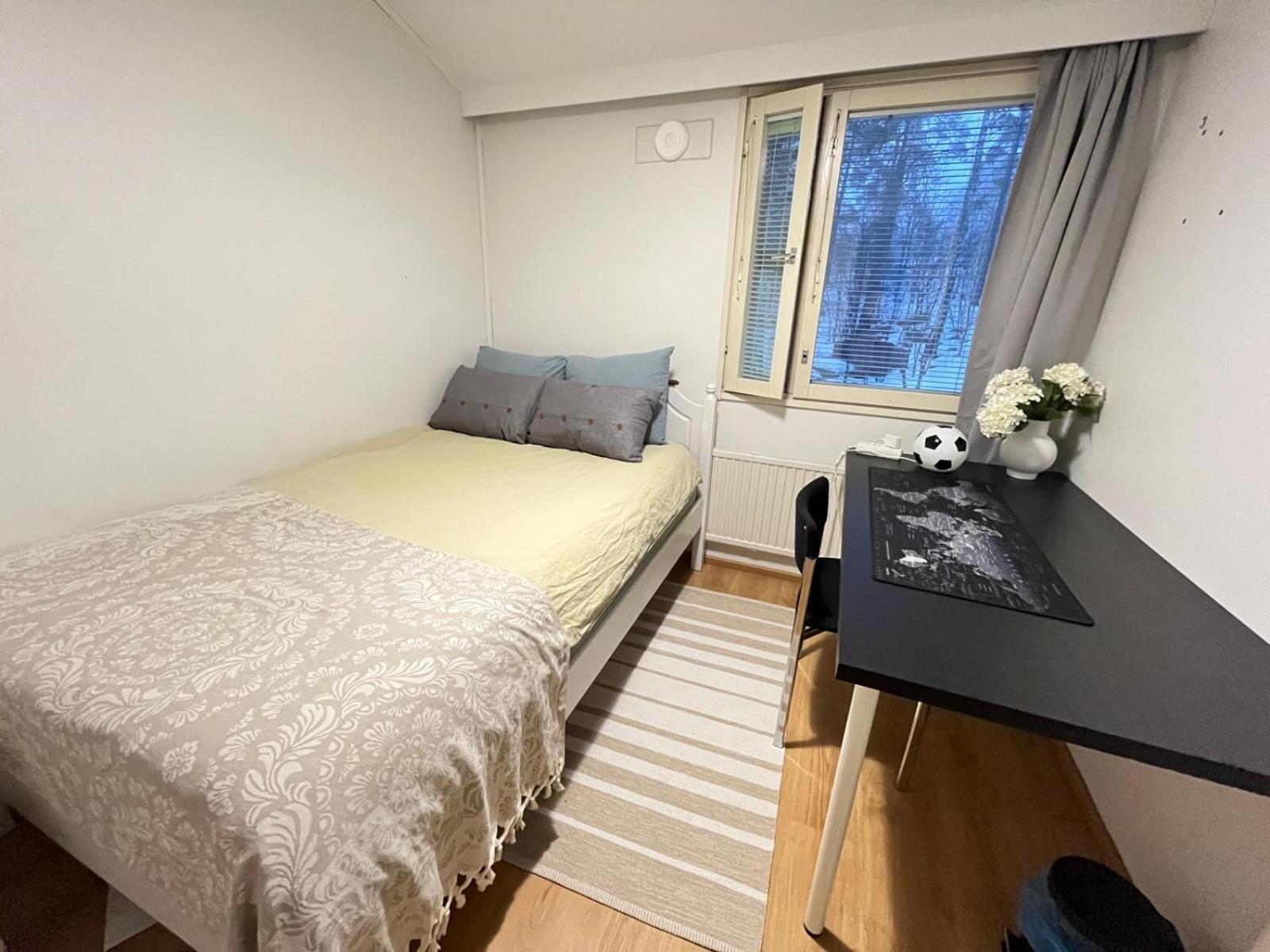 Private Rooms Near Metro, Free Parking,Direct Bus From Airport هلسنكي المظهر الخارجي الصورة