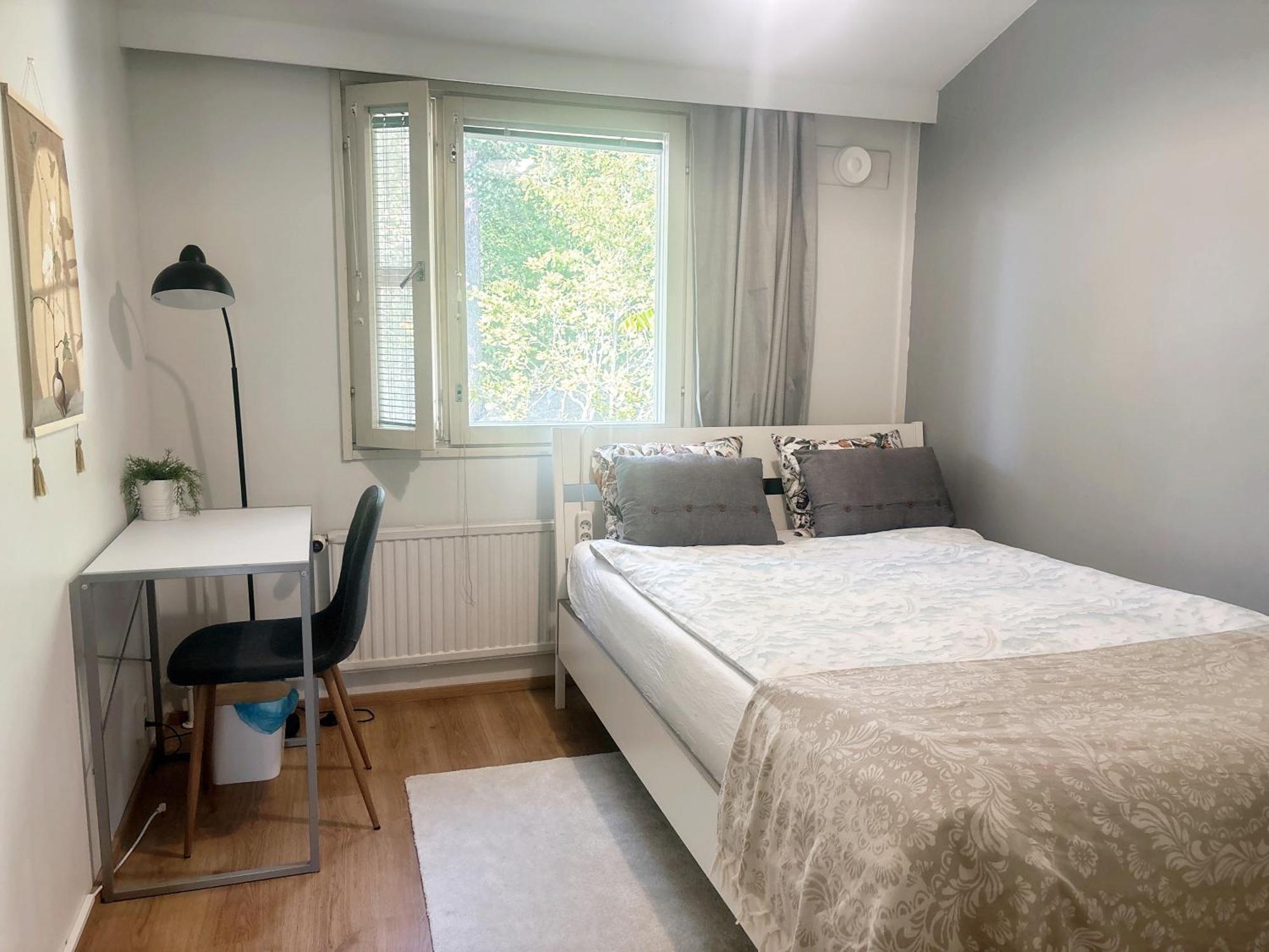 Private Rooms Near Metro, Free Parking,Direct Bus From Airport هلسنكي المظهر الخارجي الصورة